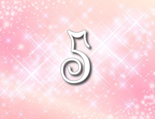 ソウルナンバー 5 の表性格と裏性格 恋愛やsexの傾向や相性の良い悪いナンバーも徹底紹介 Micane 無料占い