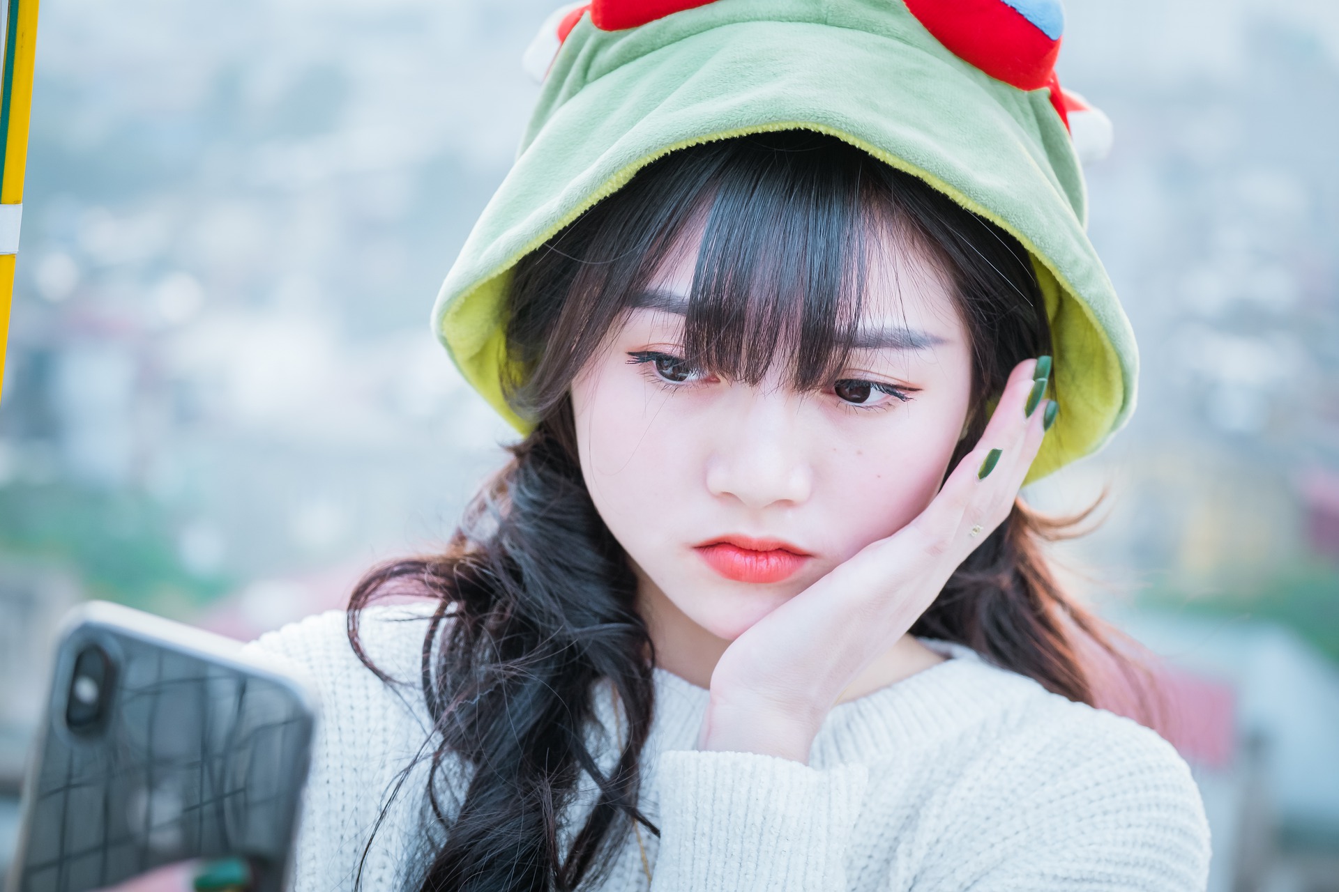 毎日が辛い 誰か助けて あなたの不運をを断ち切る方法や助けてくれる人を無料鑑定 Micane 無料占い