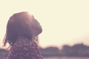 連絡先を知らない会いたい人を引き寄せるときの注意点・執着を捨てる