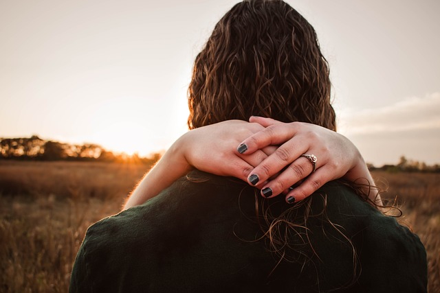 ツインレイ女性を試してくるツインレイ男性の特徴