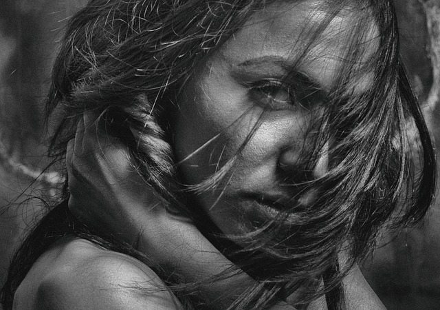 無理に連絡を取らずにそっとしておく