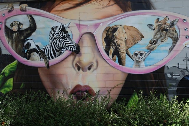 アートで感情を表現する