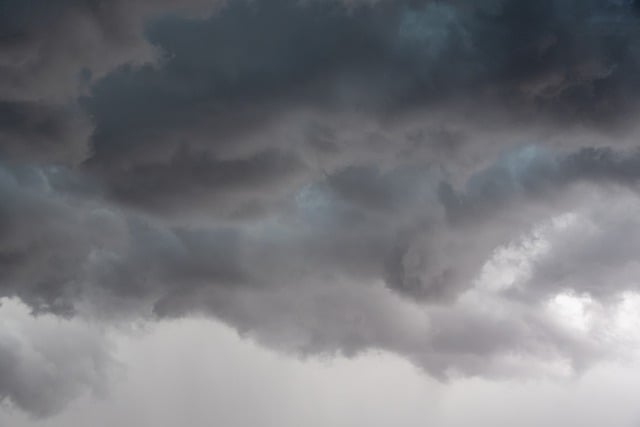 急に天気が悪くなる