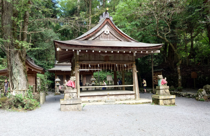 貴船神社を参拝した人の不思議な体験談