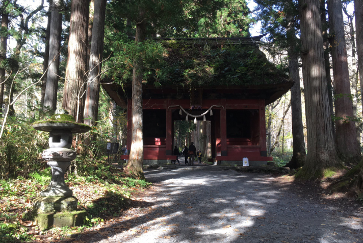 過去に多くの人が亡くなった場所だから