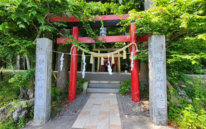 新屋山神社の金運カードの効果を引き出すコツ