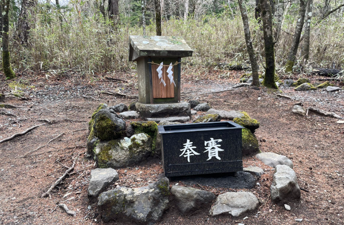 環状列石（ストーンサークル）