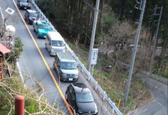 白いお守りが休止になった理由