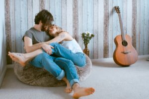 運命の人と一緒にいると眠くなる理由