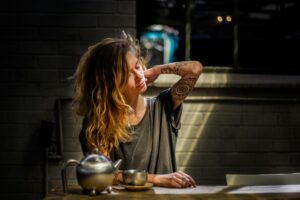 症状別の肩が重いスピリチュアルな原因