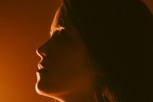 魂レベルの差があるツインレイの特徴・彼の友達と合わない