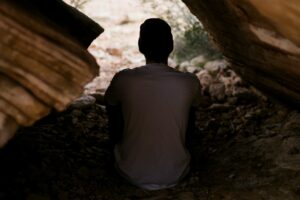 女性がいないときのツインレイ男性の心理・嫉妬