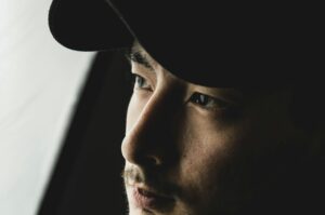 無言で見つめ合う彼はツインレイか・懐かしさ