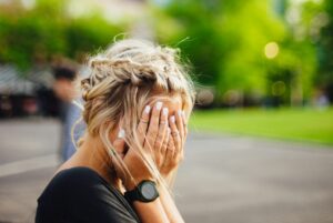 狂気的なツインレイからは逃げてもいい