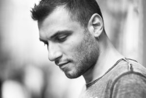 闇落ちしたツインレイ男性に起こる変化