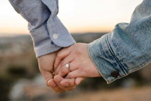 男性が離れてから好きだと気づくのは周りにもったいないと言われたとき