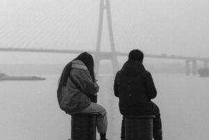 50代で昔の恋人に会うとパートナーを傷つける