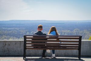 運命の人と顔が似てるのは育った環境が同じだから