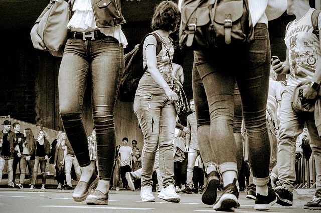 人と自分を比べて不安になる