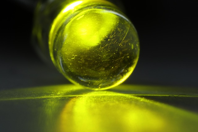 素材やサイズ、LED付かどうかで価格は変動する