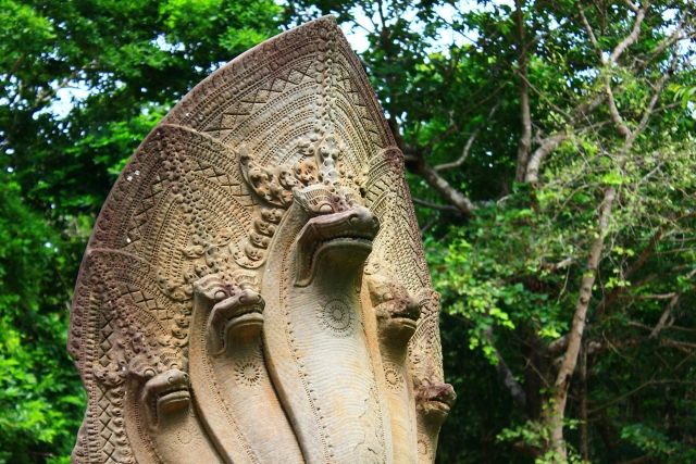天候を操り雨をもたらす信仰の対象