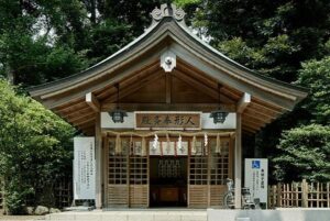 寒川神社のお焚き上げ