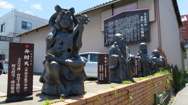 弁財天とはどんな神様?