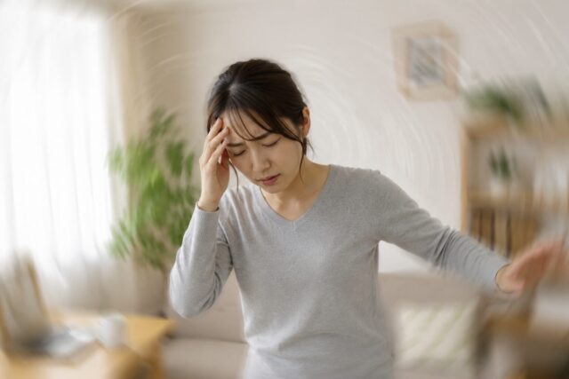 めまいやふらつきが強く日常生活に支障がある
